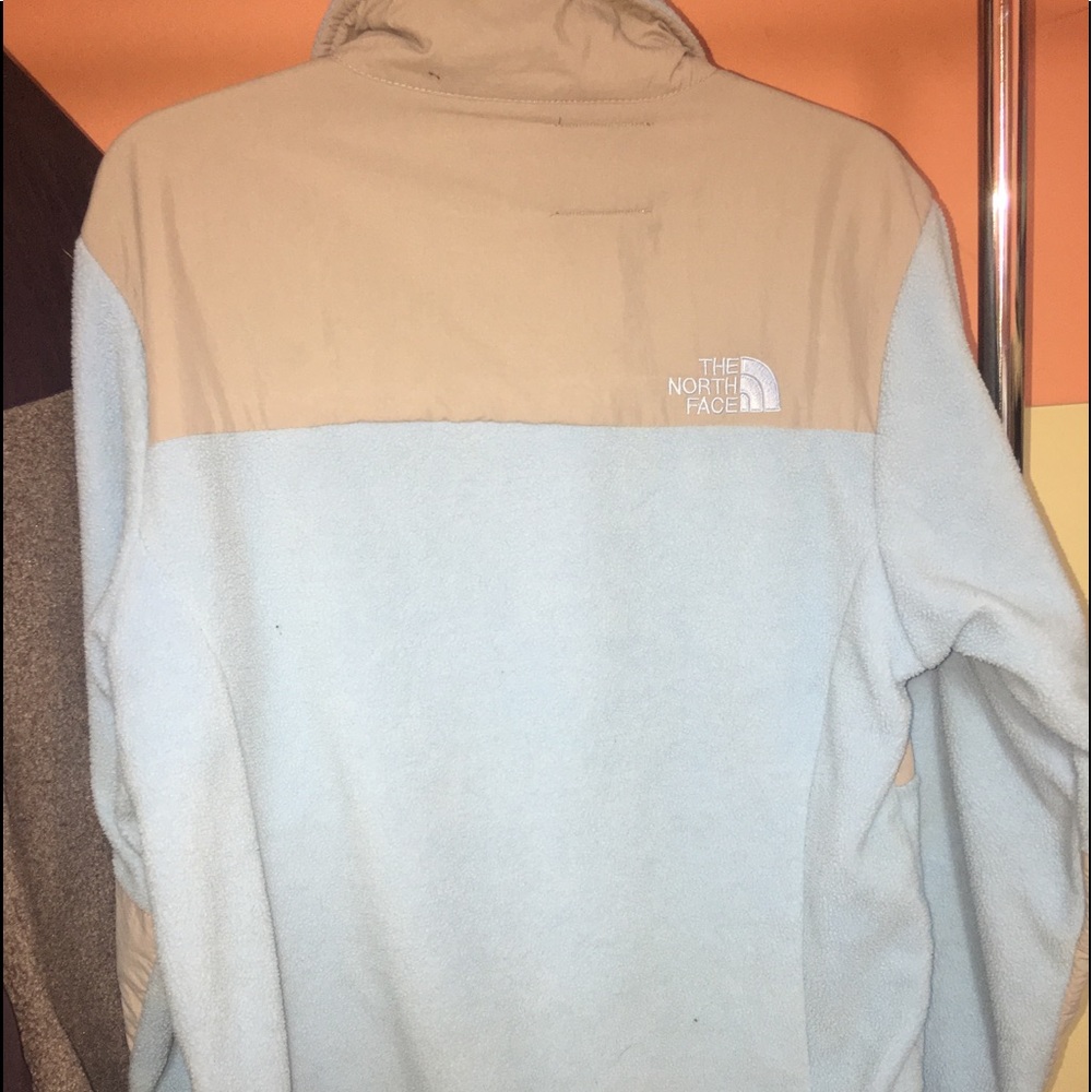 North Face - Picture 2 of 3